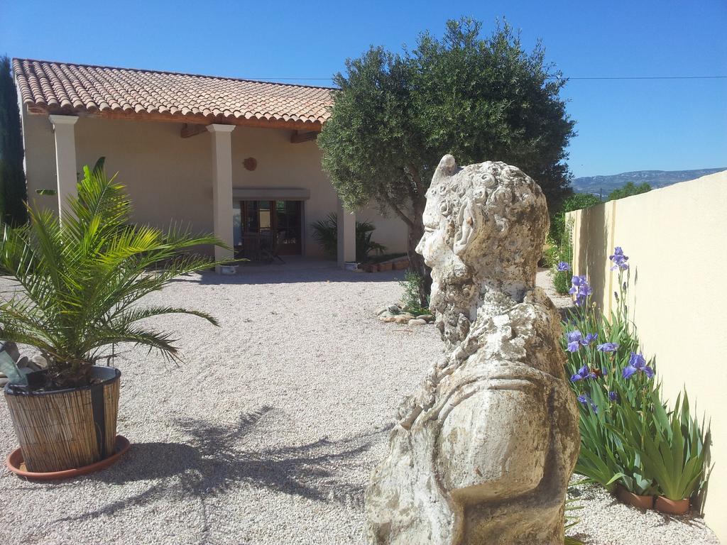 Lamanderie En Provence Bed and Breakfast Alleins Exteriör bild